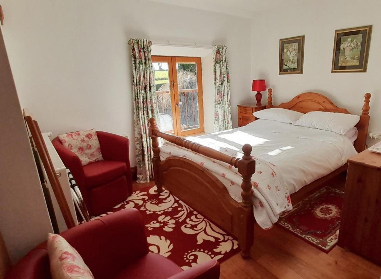 La Cloue Bed and Breakfast Sainte-Marie-du-Bois  Buitenkant foto