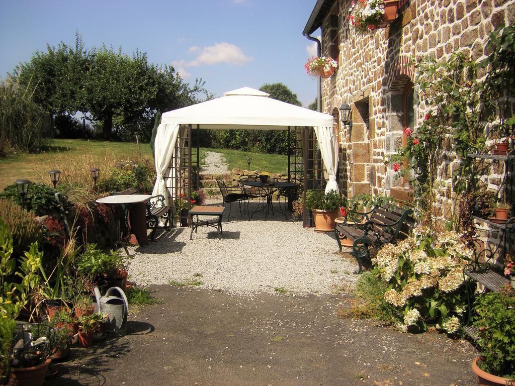 La Cloue Bed and Breakfast Sainte-Marie-du-Bois  Buitenkant foto