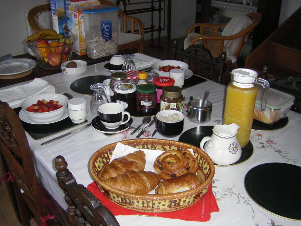 La Cloue Bed and Breakfast Sainte-Marie-du-Bois  Buitenkant foto